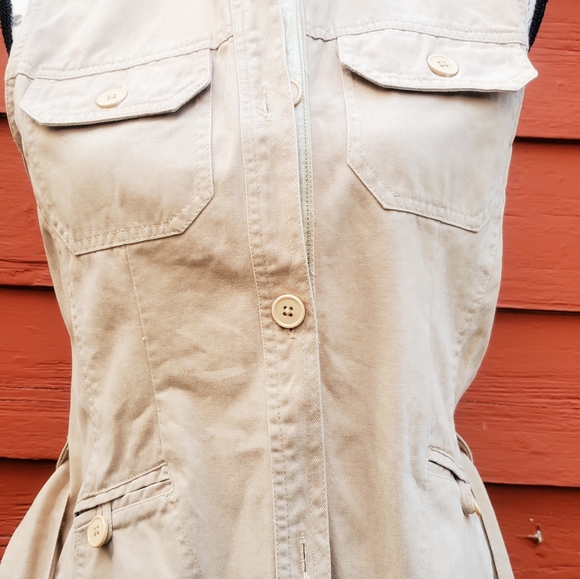 DCC Belted Cargo Vest Women's Size  Medium EUC - Picture 5 of 9